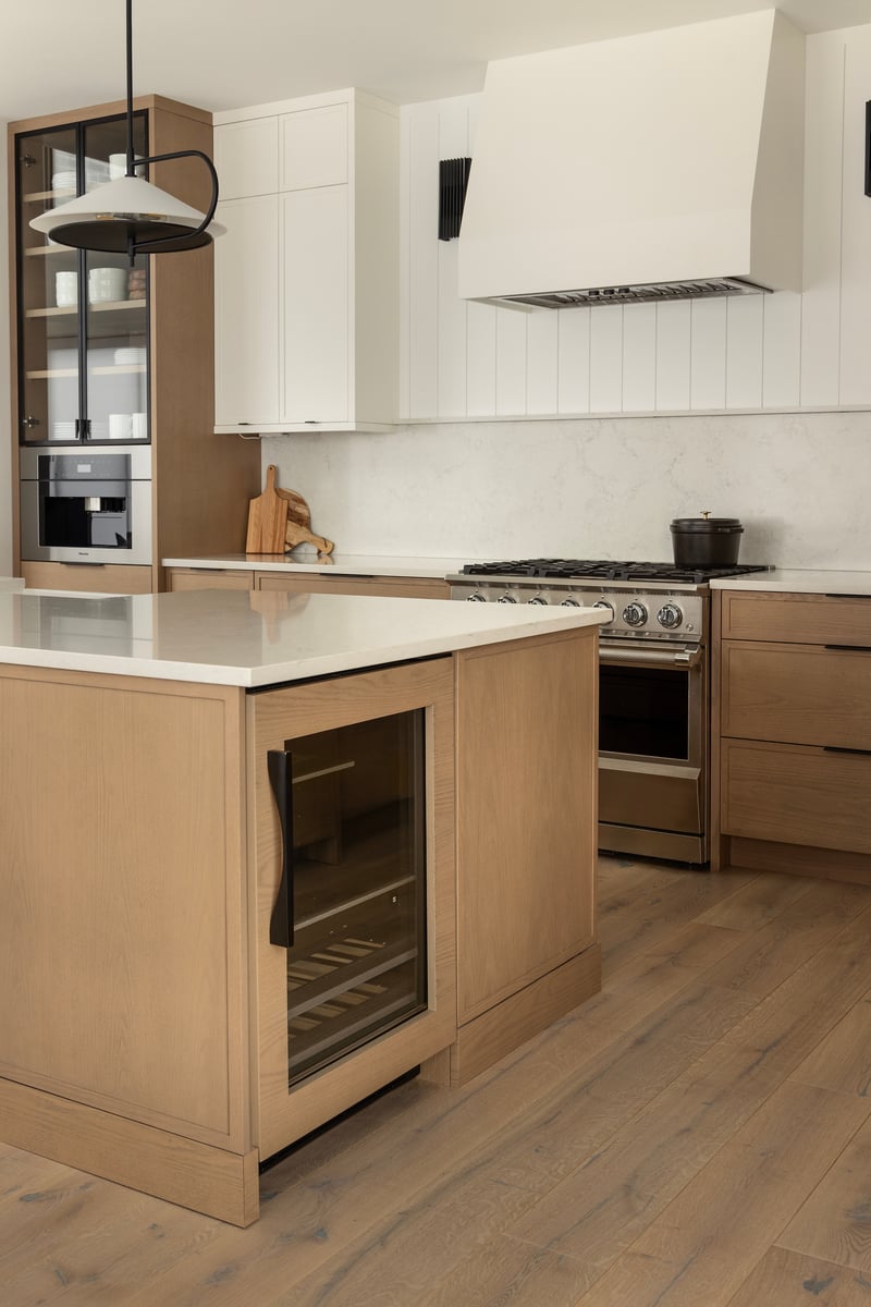 Standard Kitchen Islands vs. Waterfall Islands